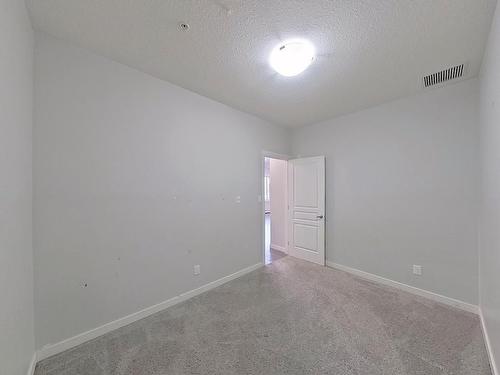 214 812 Welsh Drive, Edmonton, AB - Indoor Photo Showing Other Room