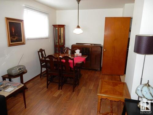 10407 50 Street, Edmonton, AB - Indoor Photo Showing Dining Room