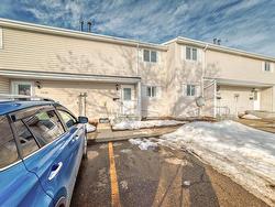 11528 139 Avenue  Edmonton, AB T5X 3L4