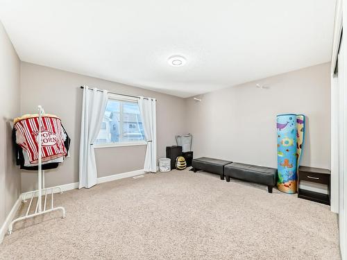 7821 170A Avenue, Edmonton, AB - Indoor