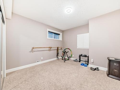 7821 170A Avenue, Edmonton, AB - Indoor