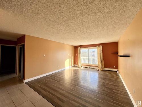 302 10615 110 Street, Edmonton, AB - Indoor Photo Showing Other Room