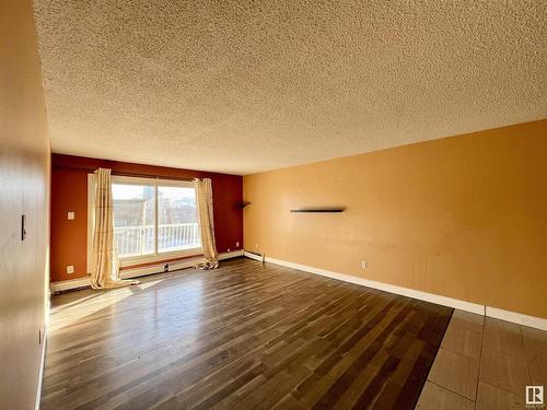 302 10615 110 Street, Edmonton, AB - Indoor Photo Showing Other Room