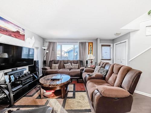 1839 32 Street, Edmonton, AB - Indoor Photo Showing Living Room