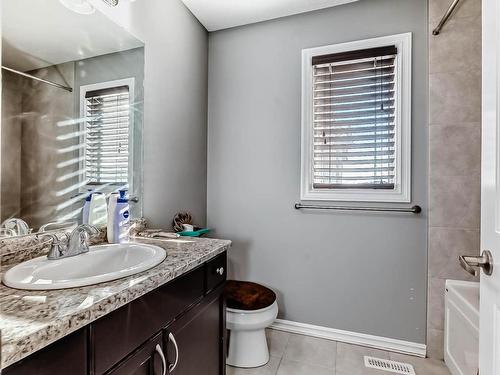 1839 32 Street, Edmonton, AB - Indoor Photo Showing Bathroom