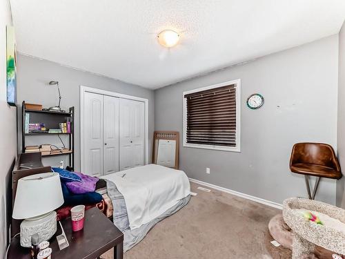 1839 32 Street, Edmonton, AB - Indoor Photo Showing Bedroom