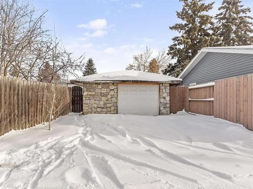 13448 113 Street Nw, Edmonton, AB - Outdoor