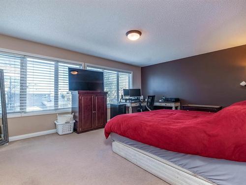 446 Sparling Court, Edmonton, AB - Indoor Photo Showing Bedroom