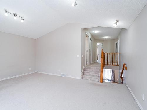 1209 Latta Crescent, Edmonton, AB - Indoor Photo Showing Other Room