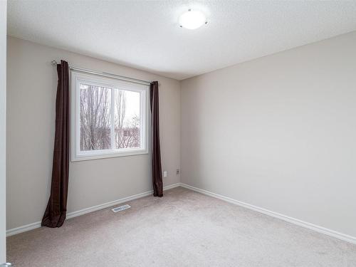 1209 Latta Crescent, Edmonton, AB - Indoor Photo Showing Other Room