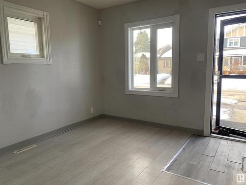 11939 63 Street, Edmonton, AB - Indoor Photo Showing Other Room