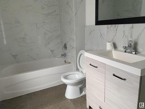 11939 63 Street, Edmonton, AB - Indoor Photo Showing Bathroom