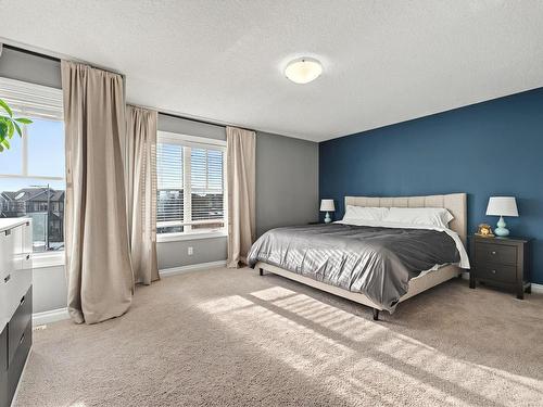 4035 Allan Crescent, Edmonton, AB - Indoor Photo Showing Bedroom