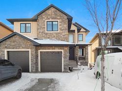 5481 SCHONSEE Drive  Edmonton, AB T5Z 0H9