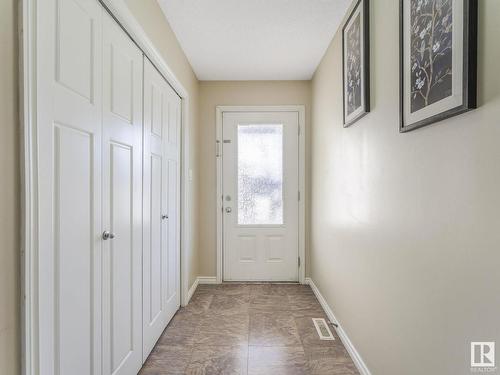 6418 16 Avenue, Edmonton, AB - Indoor Photo Showing Other Room