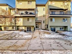 3 13454 FORT Road  Edmonton, AB T5A 1C5