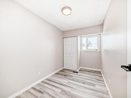 4 14120 80 Street, Edmonton, AB - Indoor Photo Showing Other Room