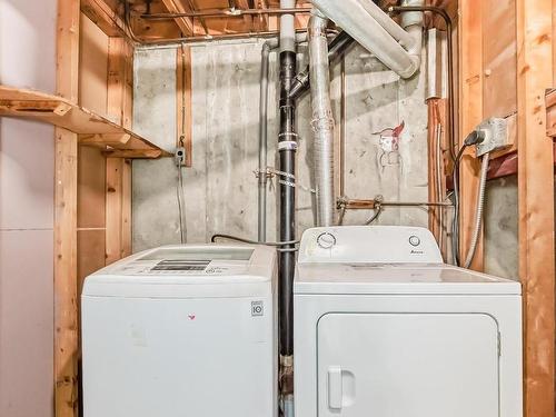 4 14120 80 Street, Edmonton, AB - Indoor Photo Showing Laundry Room