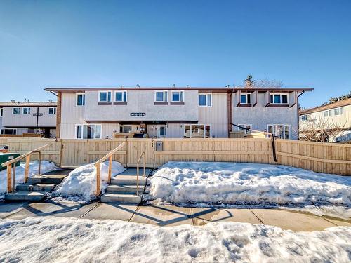 4 14120 80 Street, Edmonton, AB - Outdoor