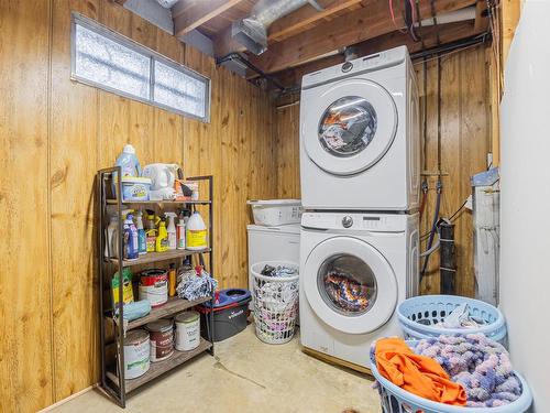 8612 152A Avenue, Edmonton, AB - Indoor Photo Showing Laundry Room