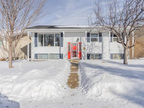 8612 152A Avenue, Edmonton, AB - Outdoor With Facade