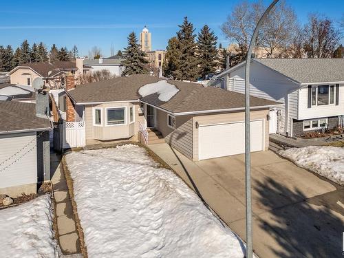 5912 11 Avenue Nw, Edmonton, AB - Outdoor