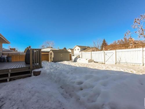 5912 11 Avenue Nw, Edmonton, AB - Outdoor