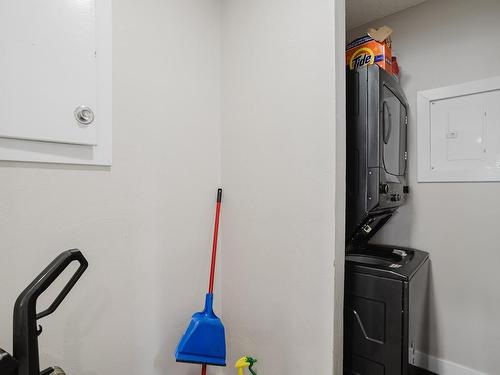 10505 76 Street, Edmonton, AB - Indoor Photo Showing Laundry Room