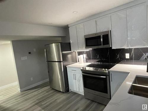 10505 76 Street, Edmonton, AB - Indoor Photo Showing Kitchen