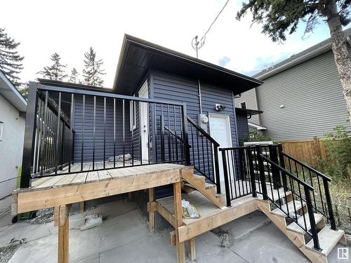 10505 76 Street, Edmonton, AB - Outdoor With Exterior