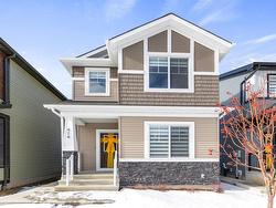 474 EDGEMONT Drive  Edmonton, AB T6M 1J8