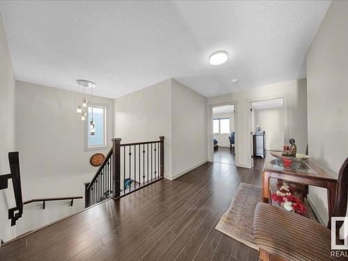 15836 13 Avenue Sw, Edmonton, AB - Indoor Photo Showing Other Room