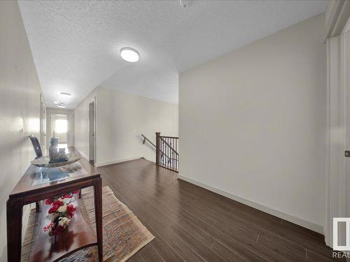 15836 13 Avenue Sw, Edmonton, AB - Indoor Photo Showing Other Room