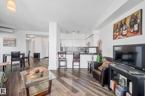 2601 10136 104 Street, Edmonton, AB - Indoor Photo Showing Living Room