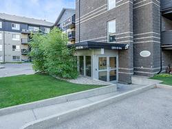 101 17011 67 Avenue  Edmonton, AB T5T 6Y5