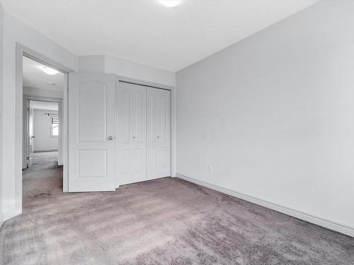 2832 16 Avenue Nw, Edmonton, AB - Indoor Photo Showing Other Room