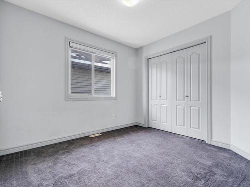 2832 16 Avenue Nw, Edmonton, AB - Indoor Photo Showing Other Room