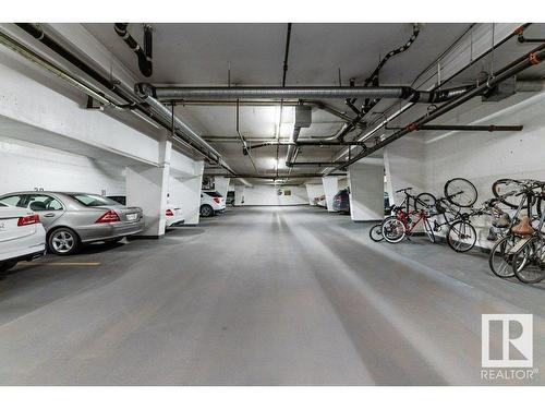 1001 10649 Saskatchewan Drive, Edmonton, AB - Indoor Photo Showing Garage