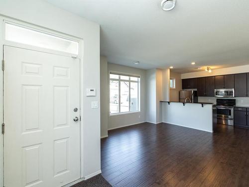 10 9856 83 Avenue, Edmonton, AB - Indoor Photo Showing Kitchen