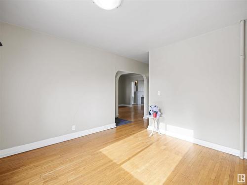 9335 103A Avenue, Edmonton, AB - Indoor Photo Showing Other Room