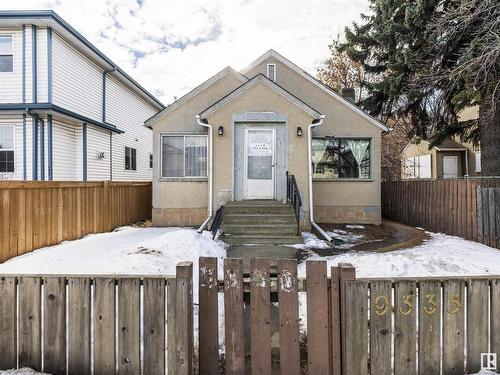 9335 103A Avenue, Edmonton, AB - Outdoor