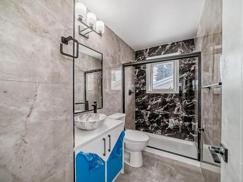 13215 135 Street, Edmonton, AB - Indoor Photo Showing Bathroom