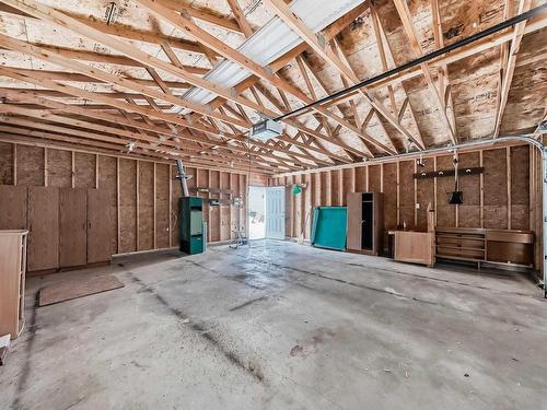 13215 135 Street, Edmonton, AB - Indoor Photo Showing Garage