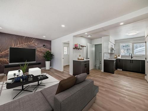 13215 135 Street, Edmonton, AB - Indoor Photo Showing Living Room