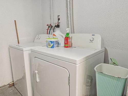 14727 33 Street, Edmonton, AB - Indoor Photo Showing Laundry Room