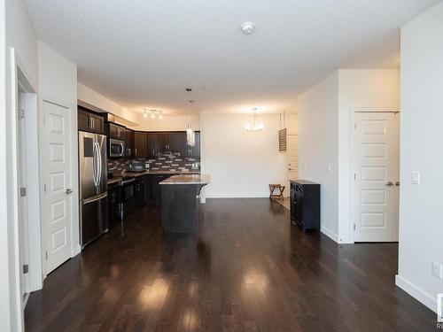 105 10520 56 Avenue, Edmonton, AB - Indoor Photo Showing Kitchen