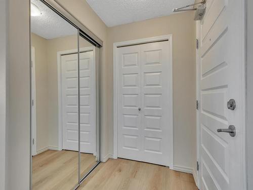 311 646 Mcallister Loop, Edmonton, AB - Indoor Photo Showing Other Room