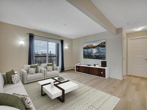 311 646 Mcallister Loop, Edmonton, AB - Indoor Photo Showing Living Room