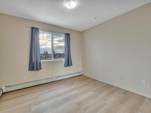 311 646 Mcallister Loop, Edmonton, AB - Indoor Photo Showing Other Room