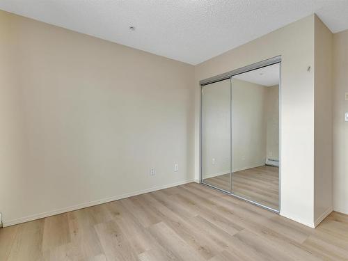 311 646 Mcallister Loop, Edmonton, AB - Indoor Photo Showing Other Room